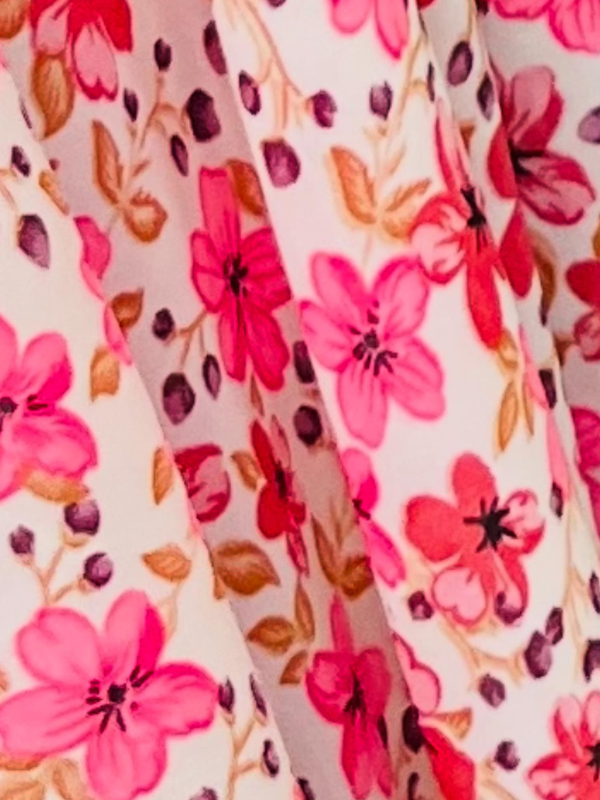 Elegant Floral Printed Chiffon Fabric Wholesale 58 Inch Width