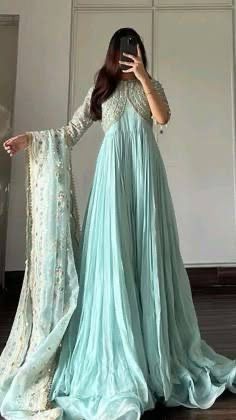 Icy Aqua Mist Chiffon Fabric – Plain Wholesale Cloth for Fashion Brands