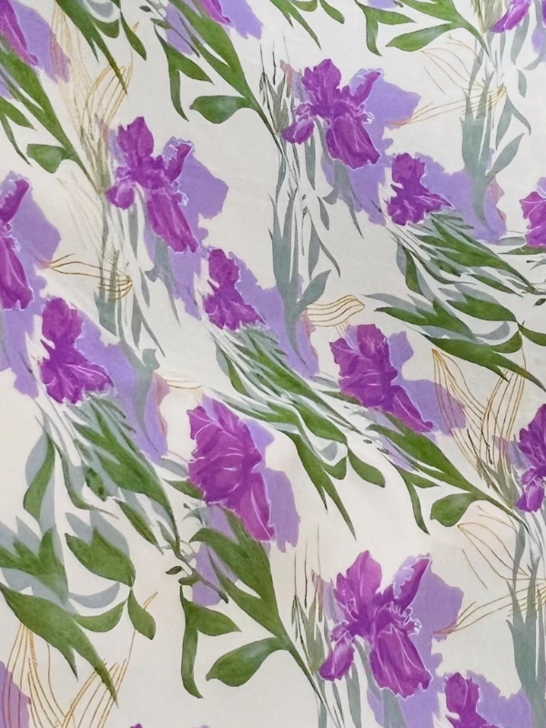 Soft and lightweight printed chiffon fabric - 58 inches wide - floral design - BulkWearz