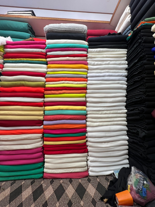 Olive green chiffon-like fabric for scarves and abayas – BulkWearz